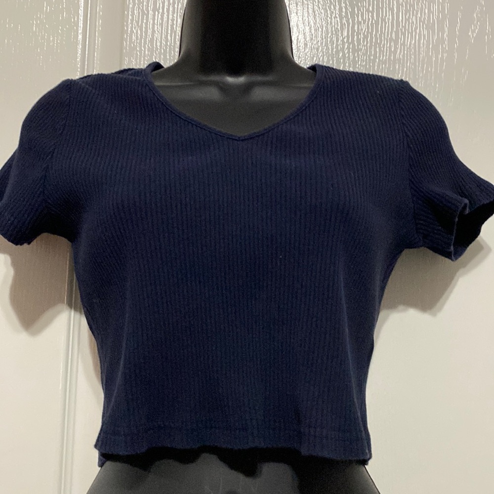 🎊FREE 🎊Shein dark blue crop top